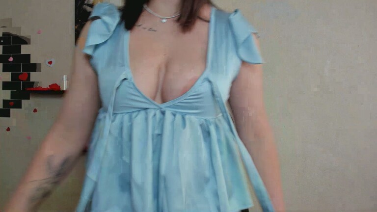 GlamNova's Streamate show and profile