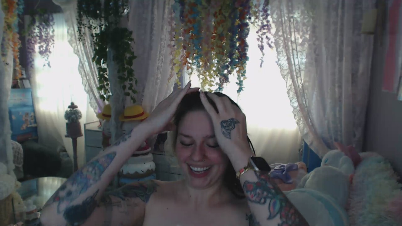 Angelina_Glass