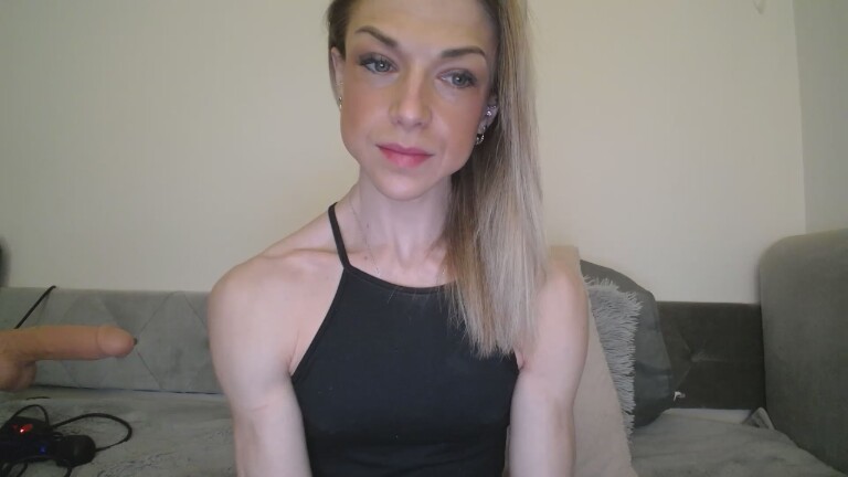 British_EmJess's Streamate show and profile